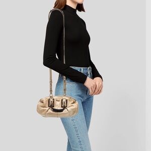 Chloé ethel
Signature Top Handle Bag